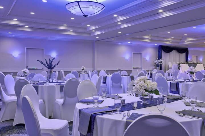 Ballroom/Hall 40 of 53